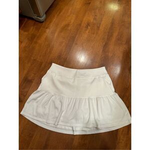 Woman’s new without tags adidas tennis skirt